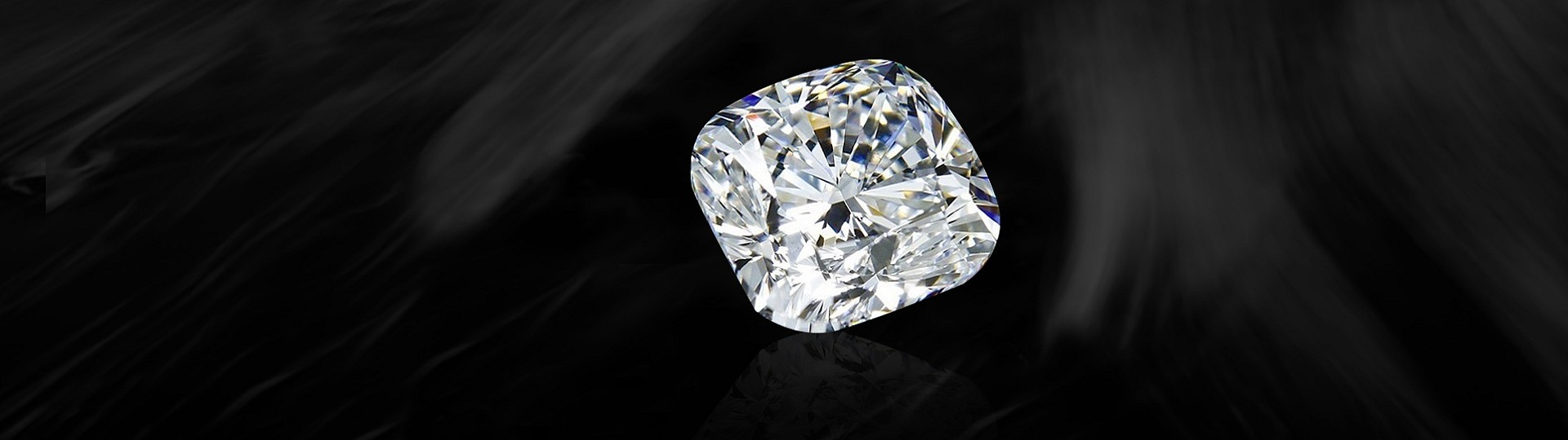 Creme De La Creme' Investment GIA Diamonds by Bid Global International Auctioneers LLC