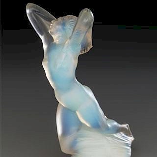 Tiffany, Lalique & Art Glass by Heritage Auctions