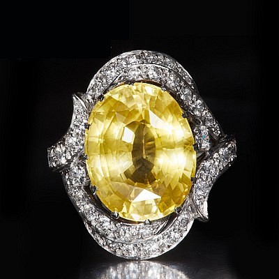OLD, ESTATE AND FINE JEWELLERY by Etrusca Auctions Ltd