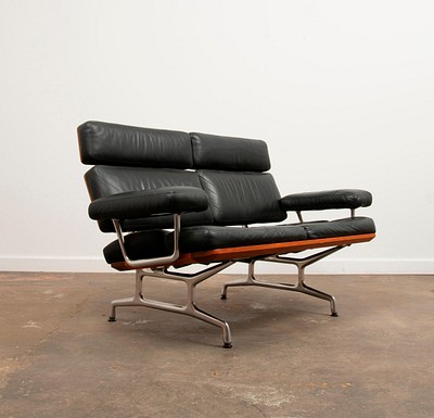 Modern, Post War, & Contemporary: Art + Design by Circle Auction