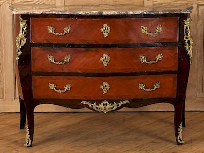MARKETPLACE:  ANTIQUE FURNITURE | LIGHTING | RUGS| DECORATIVE ARTS by Kamelot Auction House