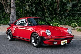 C2173 | Beverly Hills Classic Automotive by NY Elizabeth
