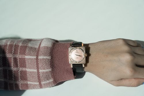Art Deco Universal 18k Pink Gold Square Wristwatch