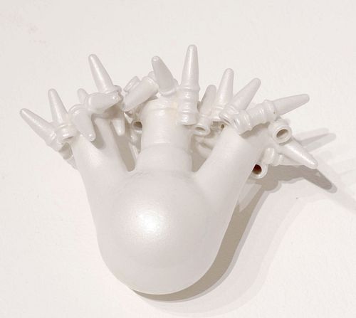Jennifer Vasher, Medi-object, 2015, Pyrex, plastic and  lacquer, 2.5 x 5 x 3.75 inches