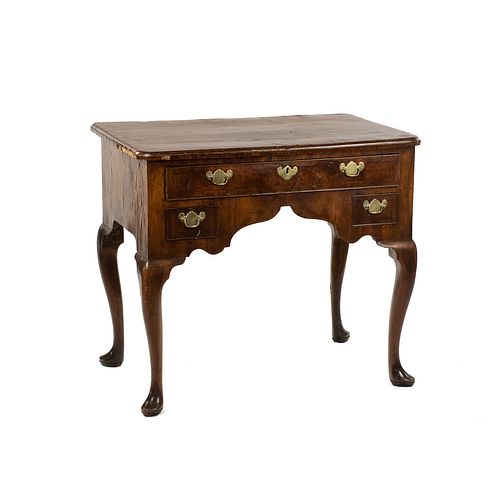 Early 19th C Georgian Chippendale Lowboy Console Table