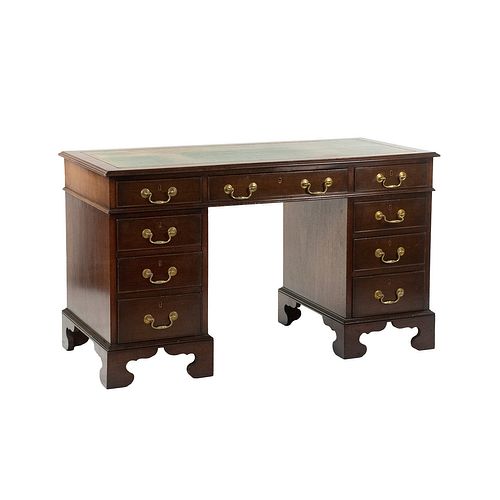 English Chippendale Style Leather Top Knee Hole Desk