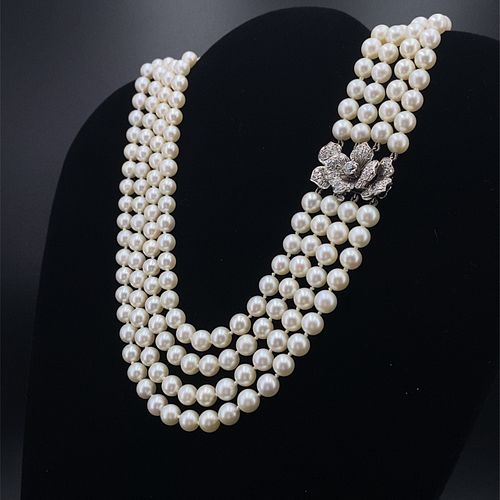 Fresh water Pearls Necklace, 18k Gold & Diamond clasp