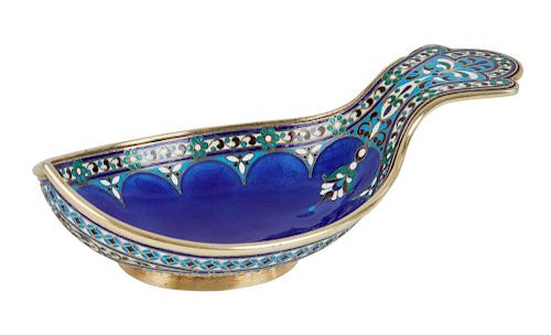 A GUILLOCHE, CLOISONNE AND CHAMPLEVE ENAMEL GILT SILVER KOVSH, ANTIP KUZMICHEV, MOSCOW, 1899-1908