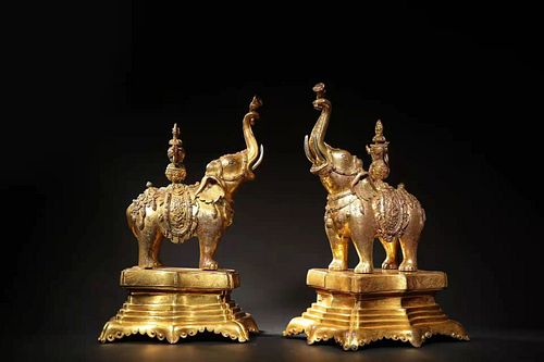 Ming Dynasty: A Pair of Gilt Bronze Elephant Statues