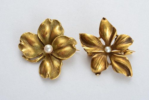 TWO VICTORIAN 14K GOLD FLOWER PINS