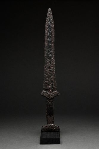 A SCYTHIAN IRON ACINACES LONG SWORD