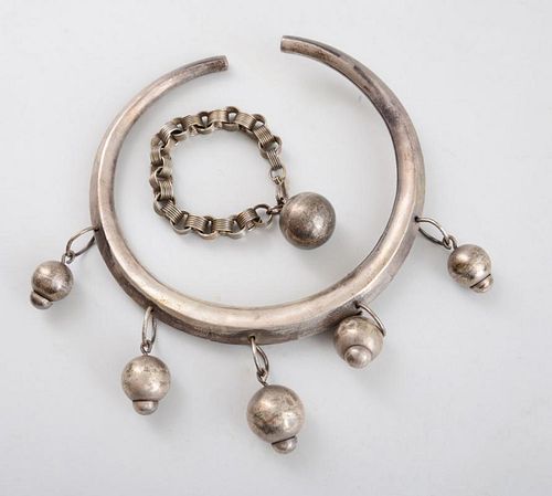 STERLING SILVER BELL-HUNG CRESCENT NECKLACE AND A SILVERED METAL BALL-HUNG CHILD'S BRACELET