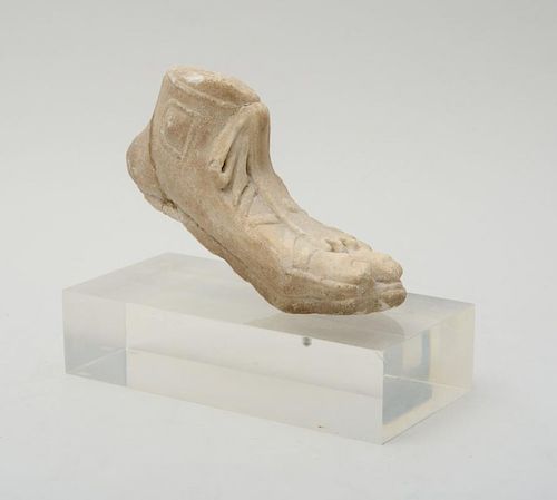 ITALIAN CARVED MARBLE MODEL OF A SANDALED FOOT, PROBABLY ROMAN