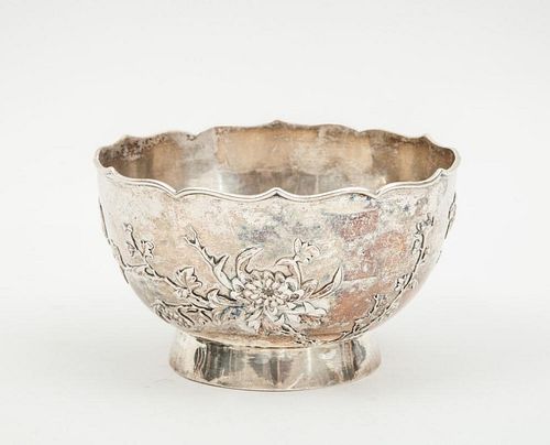 CHINESE EXPORT FRUIT BOWL