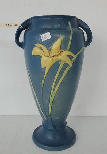 Roseville USA 141 15" Vase w/ Handles