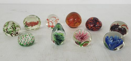 (10) Vintage Glass Flower Paper Weights