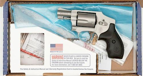*Smith & Wesson Model 642 