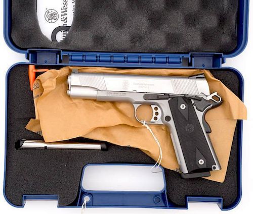 *Smith and Wesson Model 1911 