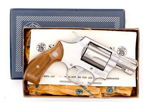 *Smith & Wesson Model 60 