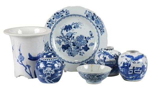 Six Chinese Blue and White Porcelain Table Objects