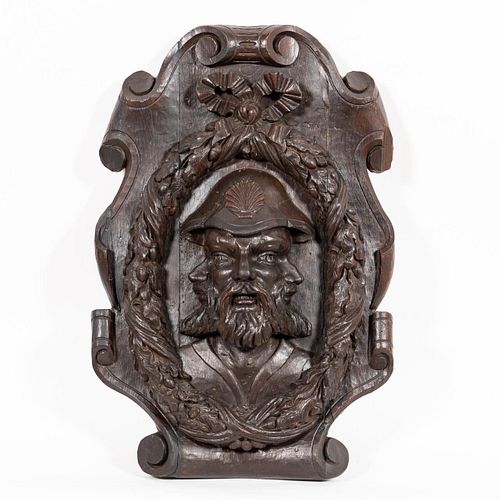 19TH C. CARVED OAK WALL CARTOUCHE OF A PILGRIM