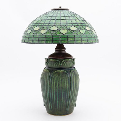 GRUEBY & TIFFANY STYLE ARTS & CRAFTS TABLE LAMP