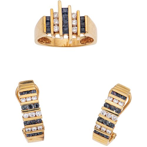 SET OF RING AND PAIR OF EARRINGS WITH SAPPHIRES AND DIAMONDS IN 14K YELLOW GOLD Square and round cut sapphires ~1.0 ct | JUEGO DE ANILLO Y PAR DE ARET