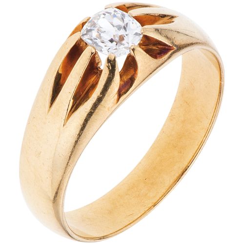 SOLITAIRE RING WITH DIAMOND IN 18K YELLOW GOLD 1 Antique cut diamond ~0.24 ct Clarity: I1-I2 Color: J-K | ANILLO SOLITARIO CON DIAMANTE EN ORO AMARILL