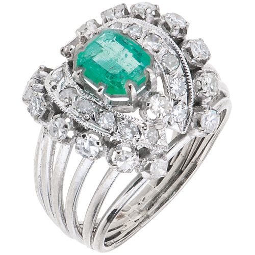 RING WITH EMERALD AND DIAMONDS IN PALLADIUM SILVER 1 Octagonal cut emerald ~1.0 ct. Weight: 6.0 g. Size: 6 ½ | ANILLO CON ESMERALDA Y DIAMANTES EN PLA