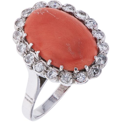 RING WITH CORAL AND DIAMONDS IN PALLADIUM SILVER 1 Orange coral, Brilliant cut diamonds ~0.30 ct. Size: 6 ½ | ANILLO CON CORAL Y DIAMANTES EN PLATA PA