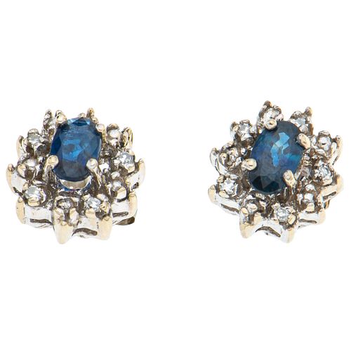 PAIR OF STUD EARRINGS WITH SAPPHIRES AND DIAMONDS IN 14K WHITE GOLD Oval cut sapphires ~0.40 ct, 8x8 cut diamonds | PAR DE BROQUELES CON ZAFIROS Y DIA