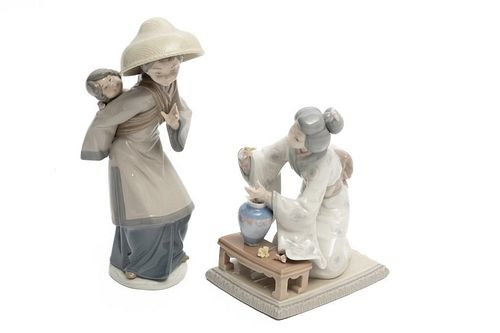 Pair of Chinese Lladro Porcelain Figures