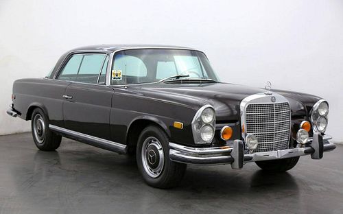 Mercedes-Benz 280SE Sunroof Coupe