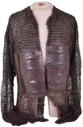 17TH CENTURY OR EARLIER HEAVY INDIAN CHAINMAIL AND