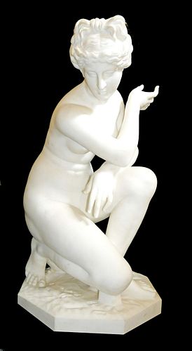 AFTER THE ANTIQUE, A LATE 19TH CENTURY CROUCHING VENUS,