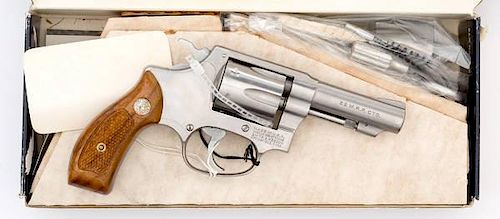*Smith & Wesson Model 650 with Extra Cylinder 