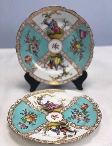 Name: Pair of Dresden porcelain plates Size: 21 cm