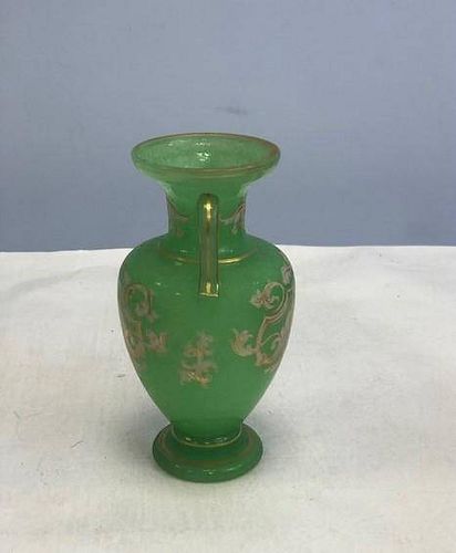 Name: Super quality bohemian opaline green enamel vase