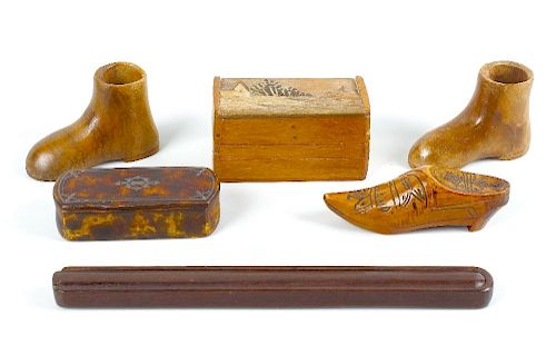 A selection of assorted wooden boxes. To include three inlaid vesta cases, two snuff boxes modelled