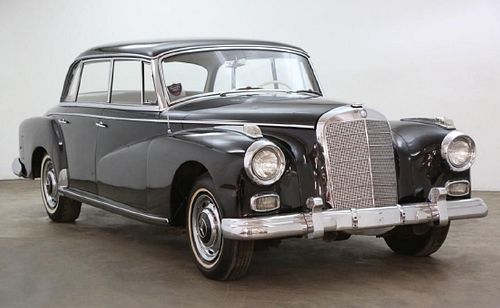 1962 Mercedes-Benz 300D Adenauer