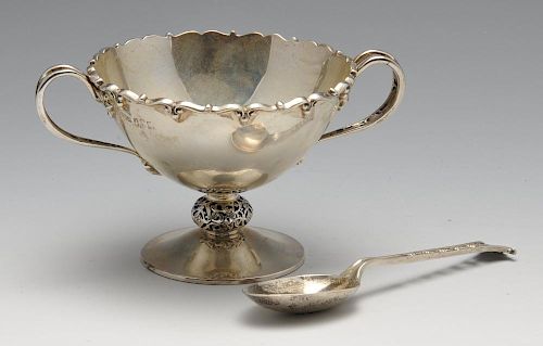 An early twentieth century Irish cased silver bowl and spoon, the conical bowl with applied scroll r