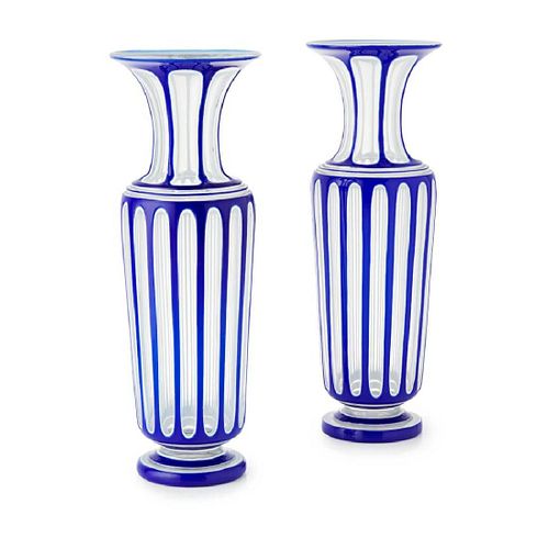 PAIR OF CASED AND OVERLAID GLASS VASES, ATTRIBUTED TO