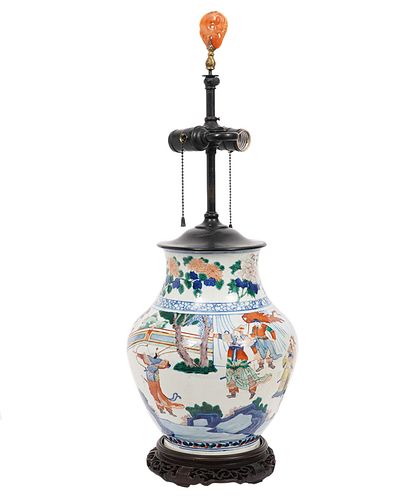 Chinese Porcelain Table Lamp w/ Wood Base