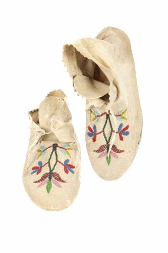 Crow Beaded Hide & Hard Sole Moccasins c. 1890-