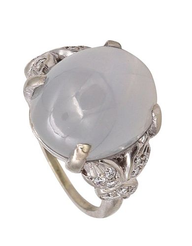 Art Deco Platinum Ring with 21.02 Cts Sapphire & Diamonds