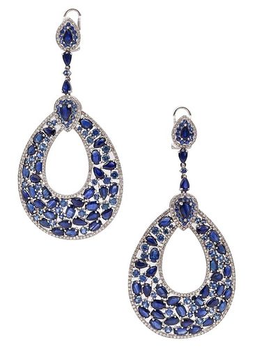 23.20 Cts Sapphires and Diamonds 18k Gold Earrings