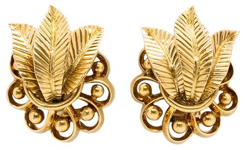 Boucheron Paris Art-Deco Retro 18k Gold clip earrings
