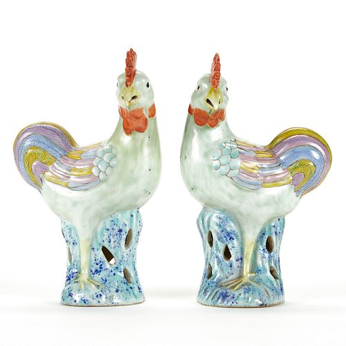 Pr: Chinese 19th c. Famille Rose Roosters