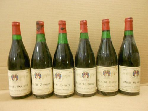 Nuits St Georges 1971, Maison M. Doudet-Naudin, twelve bottles (levels vary; removed from a college