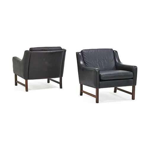 BORGE MOGENSEN Pair of lounge chairs